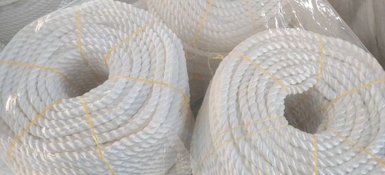 طناب پلی پروپیلن 3 رشته ای با استحکام بالا برای عمده فروشی، سایز 6 میلی متر تا 40 میلی متر، طول 200 متر/220 متر، برای بسته بندی و دسته بندی