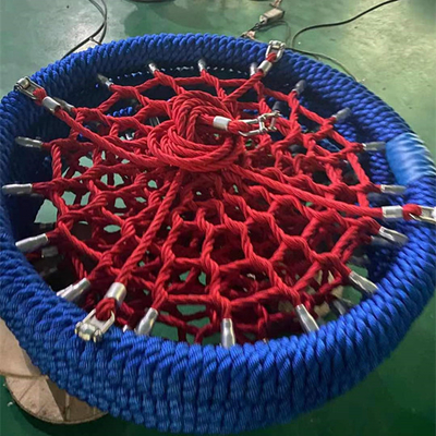 بشقاب پرنده دایره ای درختی با طناب تاب عنکبوتی صندلی توری توری